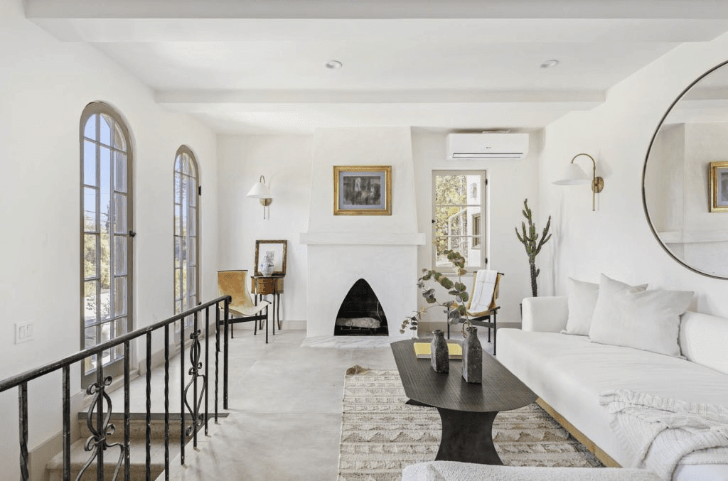 1825 Redesdale Avenue image 3