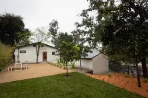 2121 Clifford St image 15