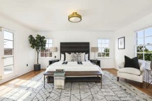 2228 N Catalina St image 7