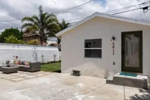 3010 Farmdale Ave image 17