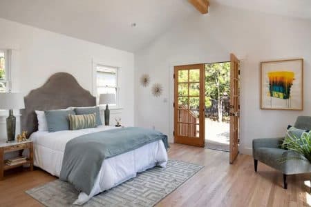 5228 Sierra Villa Dr image 2