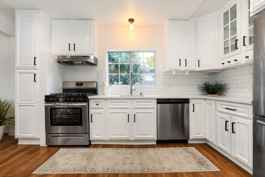 5246 Buchanan St image 5