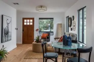 2241 Harwood St image 6