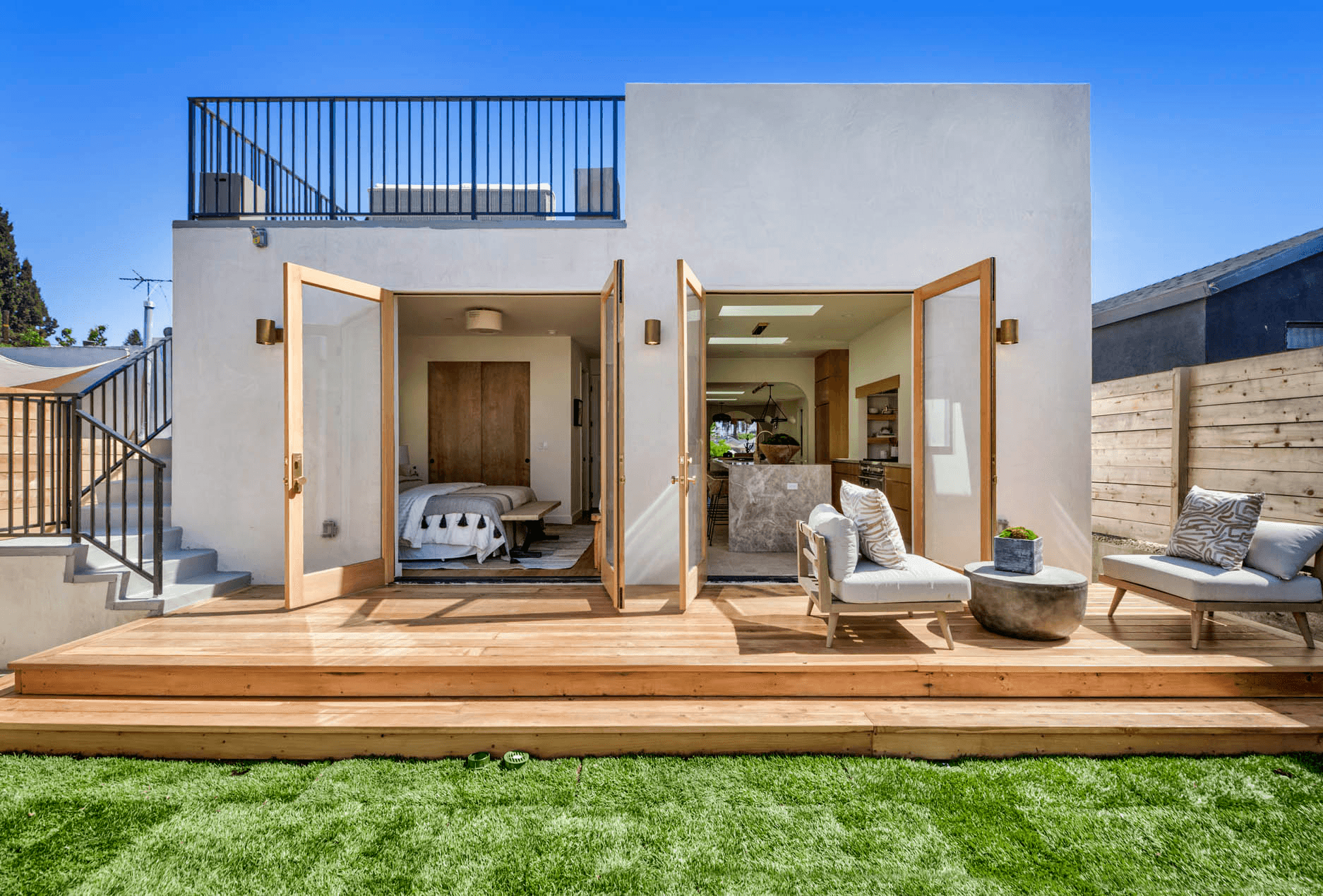 2355 Fernleaf Street image 5