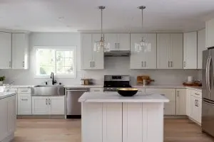 430 Glenullen Dr image 3