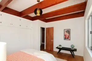 5048 Ladd Ave image 3